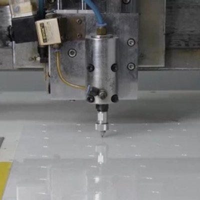 納宏光電數控CNC切割濾光片加工視頻